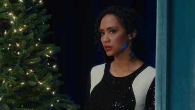 There's magic in that play, - A Show-Stopping Christmas
