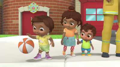 ♪ There's so much to see, yeah ♪ - CoComelon Lane