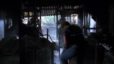 There's nails all over the place. - CSI: Crime Scene Investigation