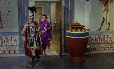 There's no dagger there,
so stop worring. - Carry on Cleo