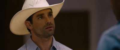 - There's no drinking
on this tour, - God's Country Song