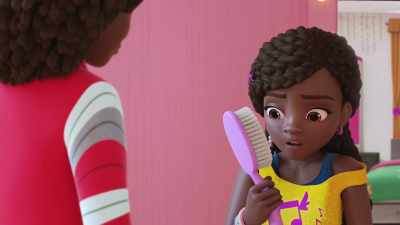 There's no good way
to hold a microphone. - LEGO Friends: Girls on a Mission