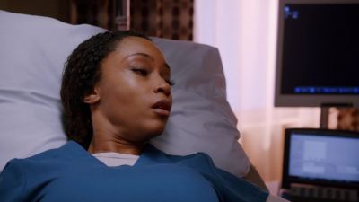 There's no heartbeat. - Chicago Med