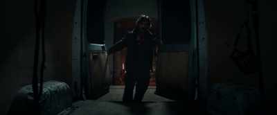 There's no one around here,
it's no use screaming. - Dark Glasses