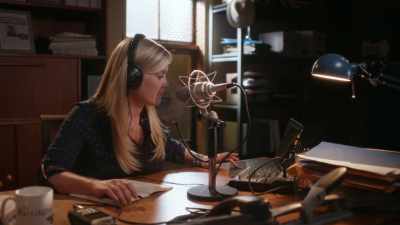 There's no phone record
to support this, by the way, - Chronicle Mysteries: The Deep End