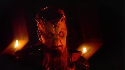 There's no pulse. - Babylon 5
