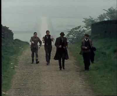 There's no synchromesh on first. - Last of the Summer Wine