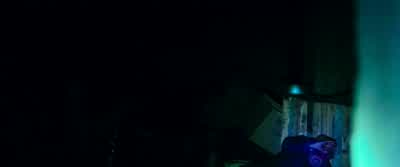 There's no threat. - The Purge: Anarchy
