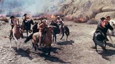 There's no way through!
There's no way through! - The Valley of Gwangi