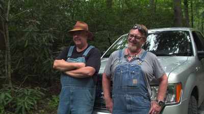 There's not many stillhands - Moonshiners: Master Distiller