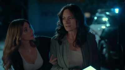 -There's nothing here.
-Okay, okay. Let's, - A Widow Seduced