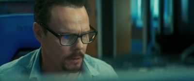 There's nothing in this room
strong enough to break it. - Hot Seat