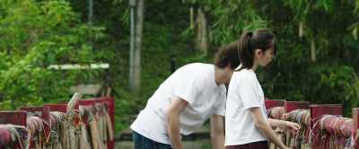 There's nothing special about me. - You Are the Apple of My Eye