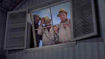 There's someone on the roof! - We're No Angels