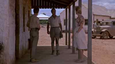 There's one doctor in Cawndilla - The Sundowners