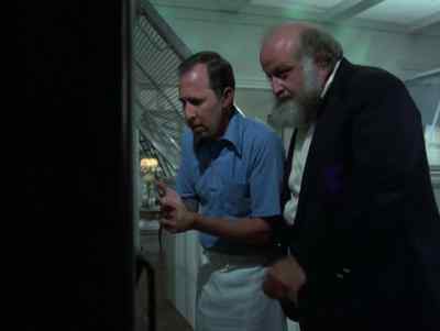 There's our jellyfish. - Man from Atlantis