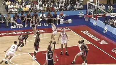 There's Pippen again! - The Last Dance