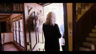 There's quite a few pictures here
that you might recognize. - Surviving Death