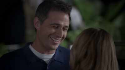 There's that smile, ugh.
I miss that smile. - Hall Pass Nightmare