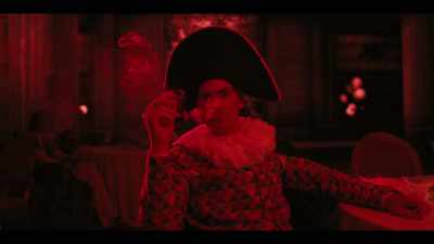 ♪There's some that's bound
for New York town - Haunting of the Queen Mary