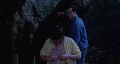 There's somebody here, Andy. - Rawhead Rex