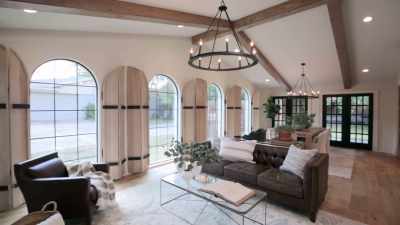 There's something about
this house now that - Fixer Upper: Behind the Design