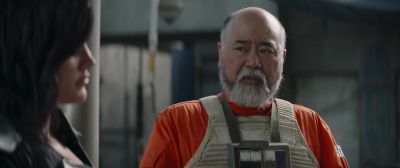 There's something going on out here. - The Mandalorian