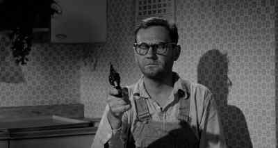 There's something
I've got to do. - The Killer Is Loose