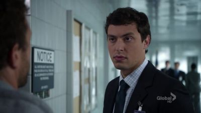 There's something nobody knows
that I'm going to tell you now. - Bones