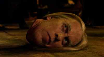 There's something
that I need to tell you. - Legend of the Seeker