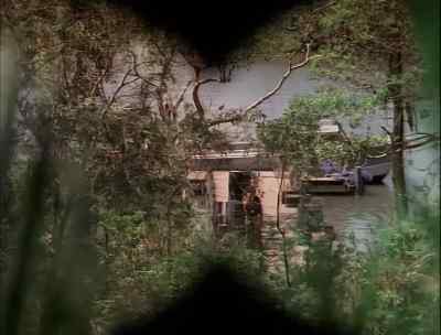 There's the boat. - Time Trax
