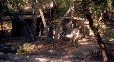 There's the cabin. - JAG