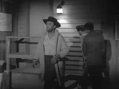             THERE'S THE MAN.    
            HOW YOU MAKIN' IT ?  - A Bucket of Blood