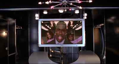 There's the owner right there. - Soul Plane