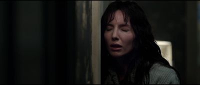 There's nobody there. - Malignant