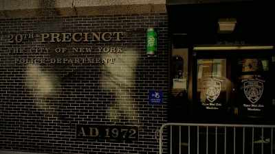 There's these two police
precincts just blocks away. - History's Greatest Heists with Pierce Brosnan