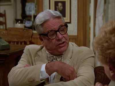 There's another thing
that's been bothering me. - Murder, She Wrote