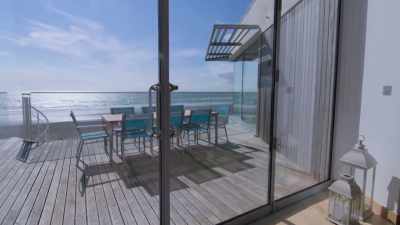 -- There's three fabulous views,
there's the dunes, - Extraordinary Escapes with Sandi Toksvig