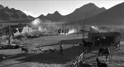 - There's three of 'em.
- Yours? - 3:10 to Yuma