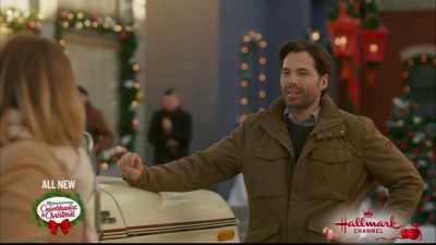 There's tree lighting, - Christmas Town