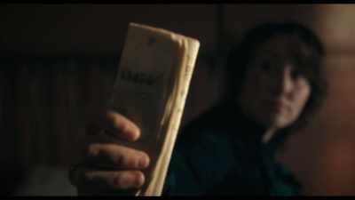There's, uh, little hearts drawn
on every note. Look. - A Thousand Blows