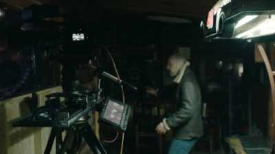 These are filming through these
one-way mirrory things, - Derren Brown: Sacrifice