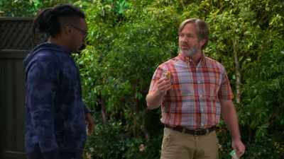 - These are granola bars, - Side Hustle