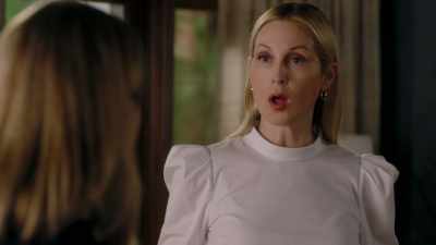 These are people we can trust - Pretty Little Liars: The Perfectionists