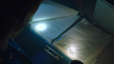 These are Sheriff Howard's files.
His notes. - Riverdale
