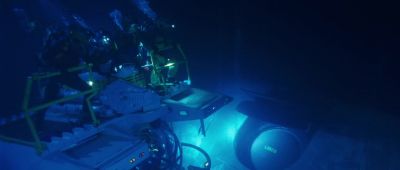Coffey these are the missile hatches rightCoffey That's rightLooks like a couple of the hatches have sprung Radiation's nominalWarheads must still be intactHow many are there24 trident missiles 8 MIRVs per missileThat's 192 warheads CoffeyHow powerful are - The Abyss