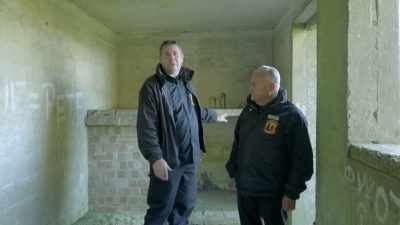 These are the most uncomfortable beds in the world, - The Buildings That Fought Hitler