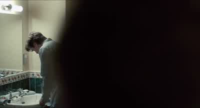 These aren't tears, it's just water. - The Lobster