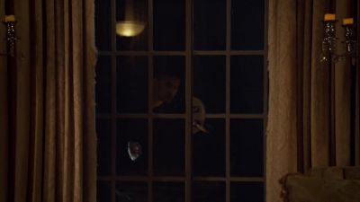 These ceilings
are spectacular. - Shadowhunters