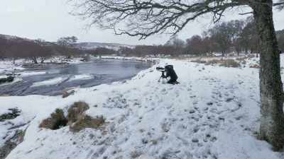 These cold conditions
gave Raymond his chance. - Wild Isles